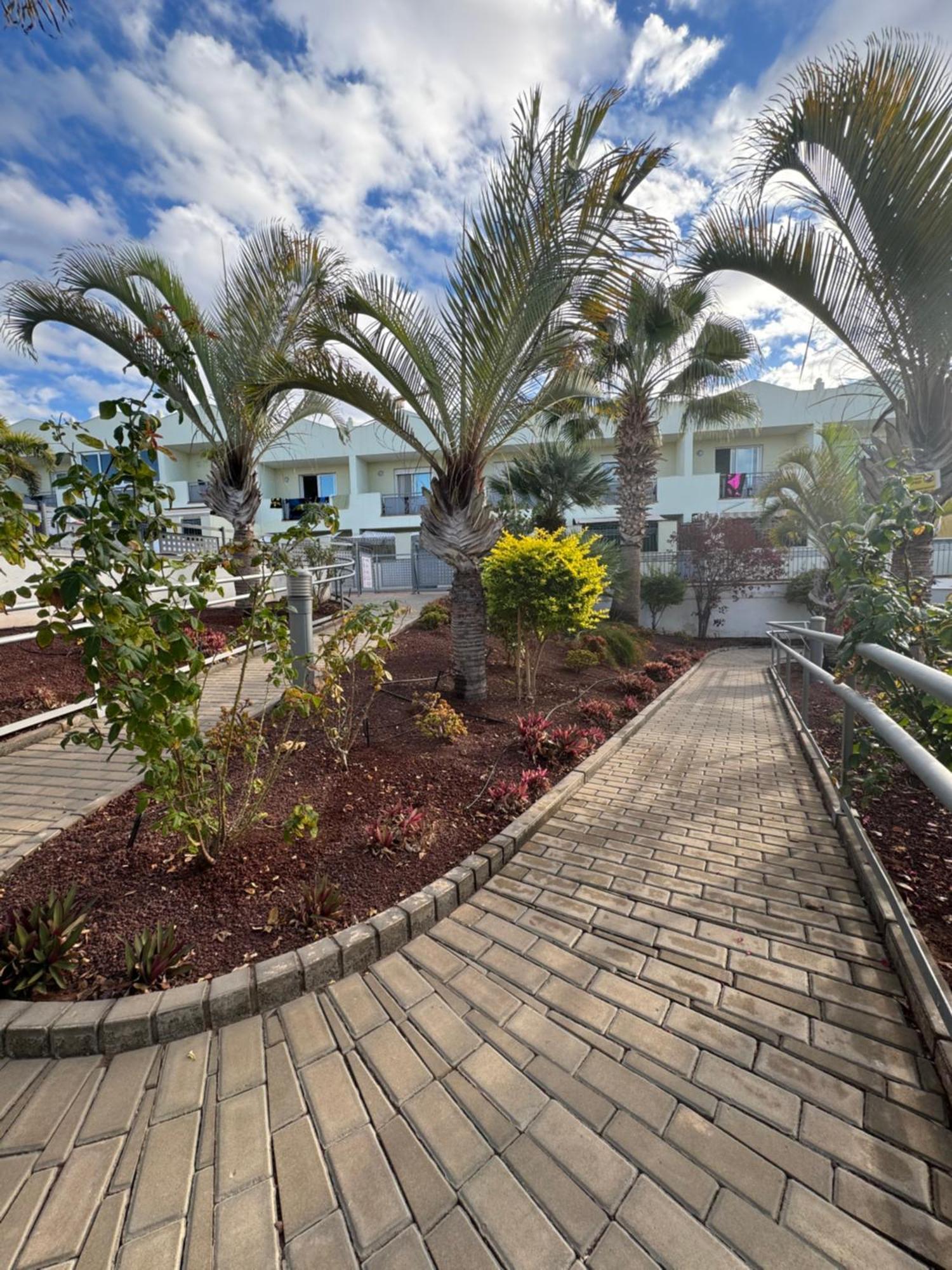 Ferienwohnung Oasis-Family Townhouse Costa Adeje  Exterior foto